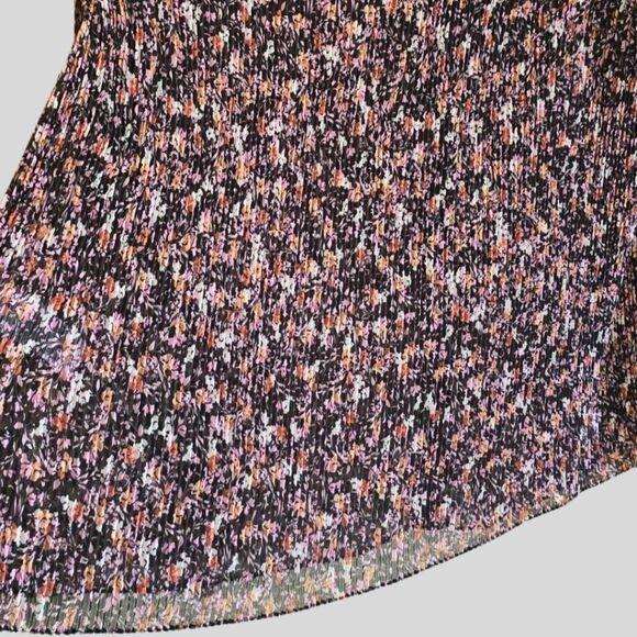 Topshop Blouse Women's Size 2 Black Floral Sheer Pleated Boho Long Sleeve Button - Picture 6 of 12